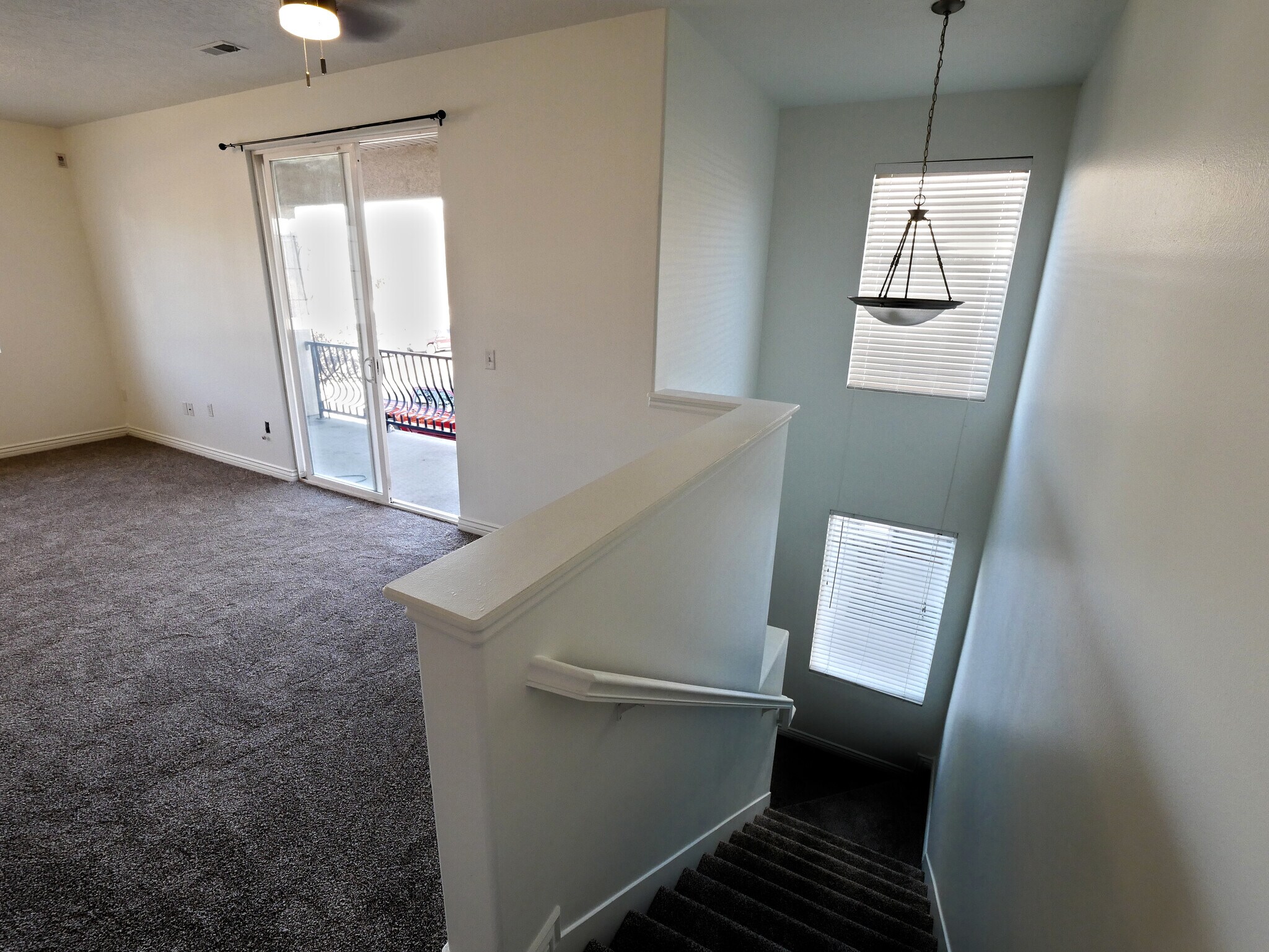 Building Photo - 3953 W Watkins Way