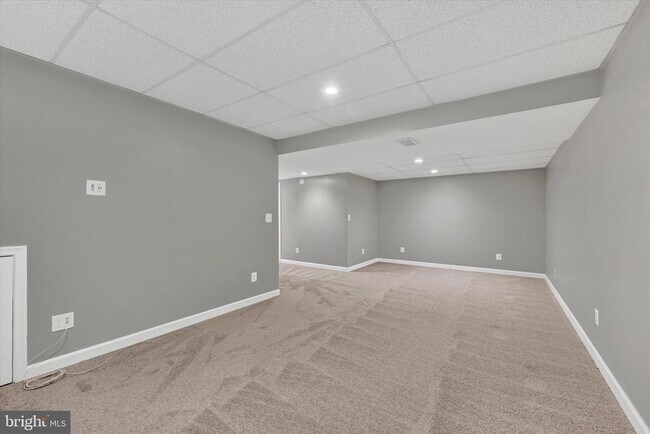 Building Photo - 1508 Lochaber Ct