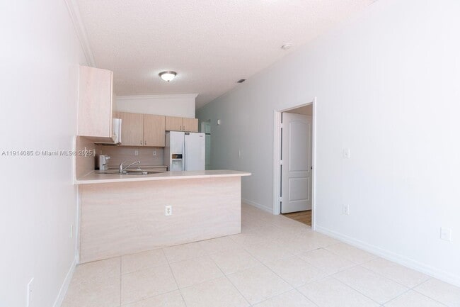 Building Photo - 8640 NW 188th Terrace