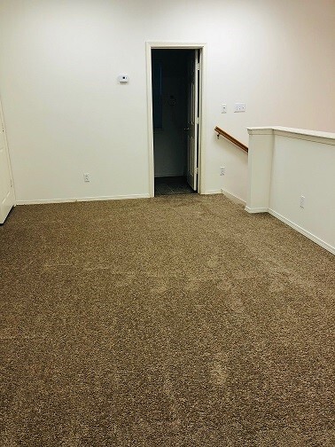 Building Photo - 1782 N Gregg Ave