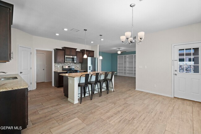 Building Photo - 1088 Nepal Sky St