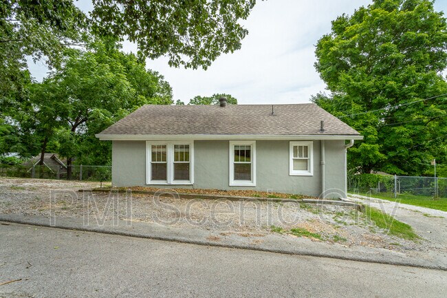 Building Photo - 416 Jadie Ln