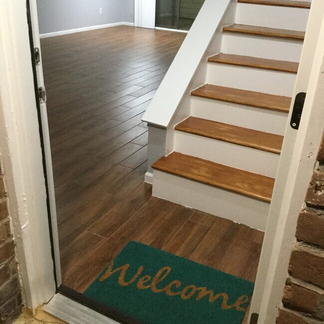 Building Photo - 2019 Place Rebecca Ln