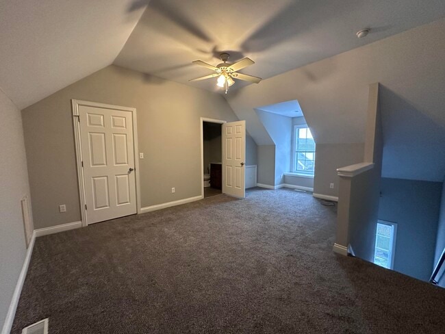 Building Photo - 209 Old Todds Rd