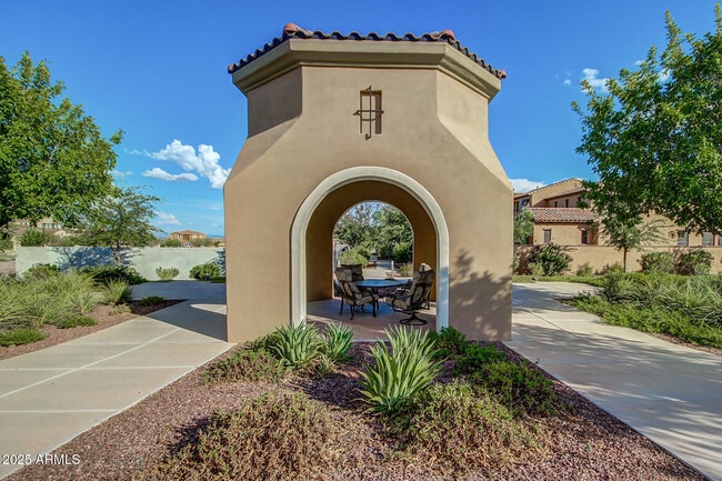 Building Photo - 20047 W Turney Ave