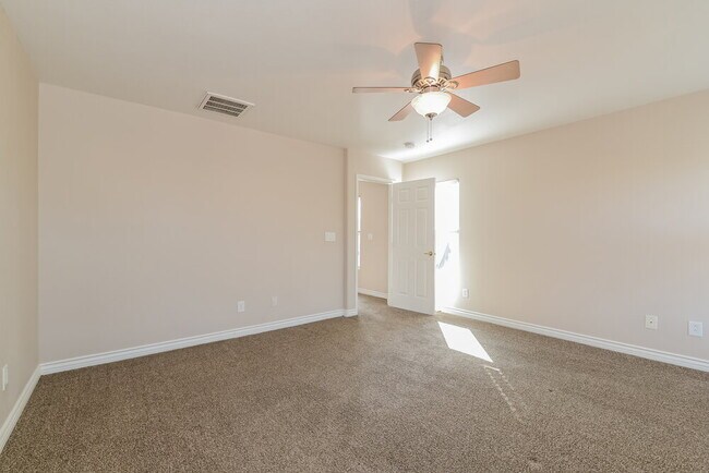 Building Photo - 6209 Mercer Valley St