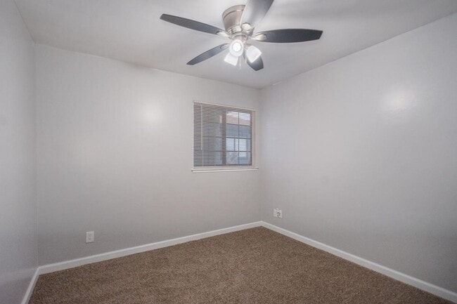 Building Photo - Clovis Oasis Stunning 4-Bed Home with Pool!