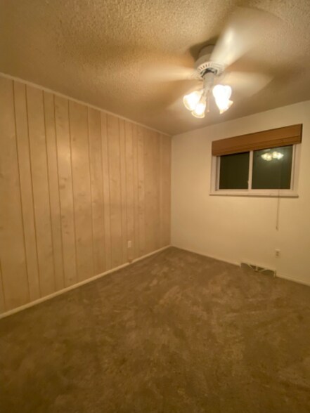 Building Photo - 9840 W Alabama Dr