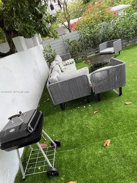 Building Photo - 270 NW 41st St