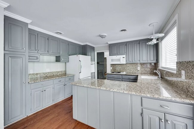 Building Photo - 6112 Melbourne Drive, Nashville, TN 37215