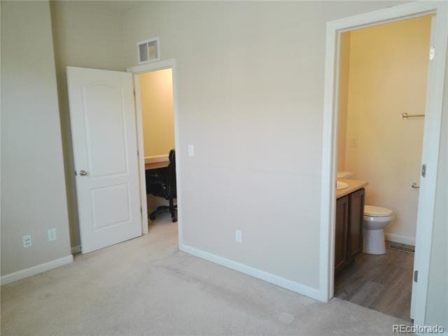 Building Photo - 4714 ROWLAND Heights