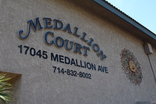 Primary Photo - 17045 Medallion Ave