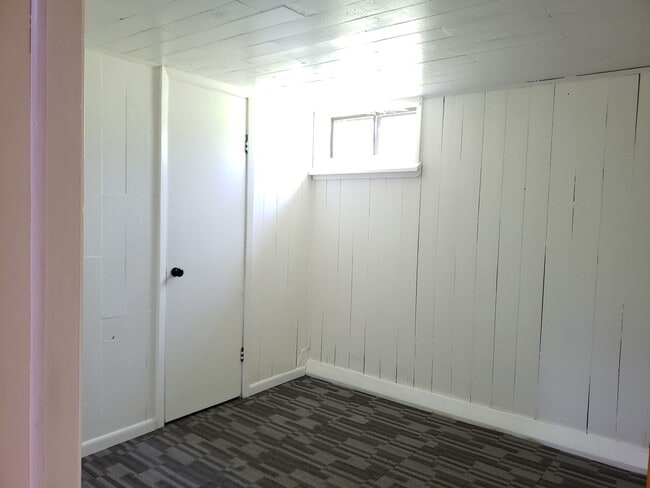 Building Photo - 3 bed 1.5 bath single family home in Wausau