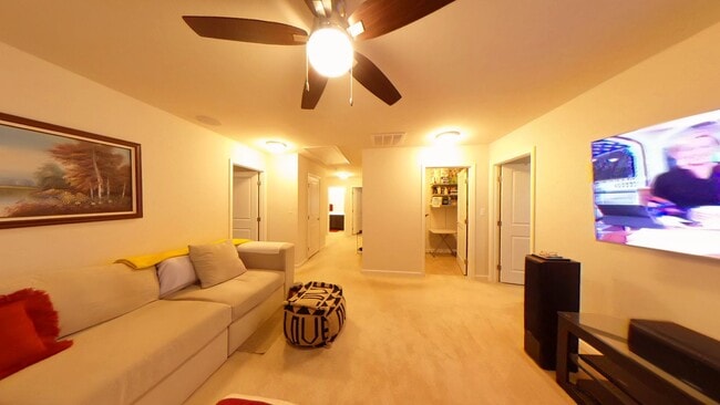 Building Photo - Large Single Home in The Woodlands On Fish...