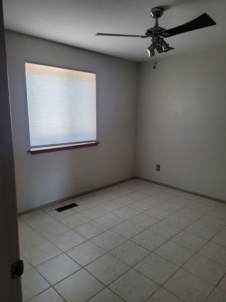 Building Photo - 1319 Pacheco Ct