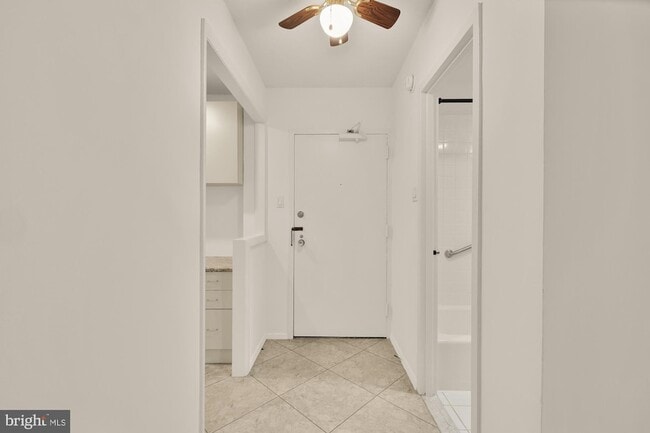 Building Photo - 4515 Willard Ave