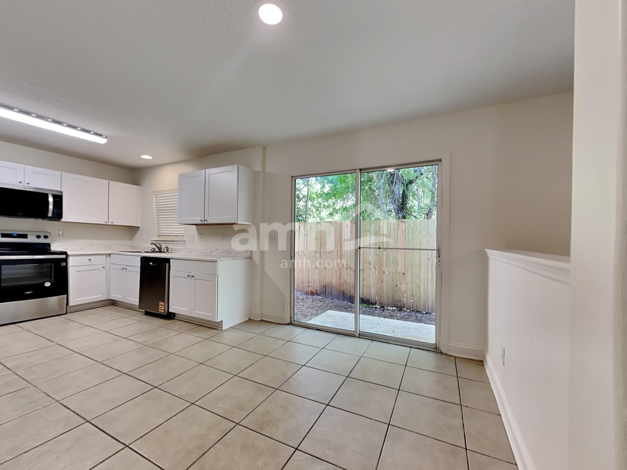 Building Photo - 2360 Cherokee Cove Trl