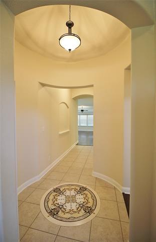 Building Photo - 1713 Fair Oaks Ln