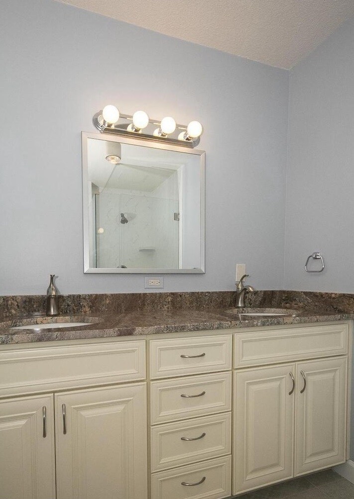 Building Photo - 1101 St Paul St