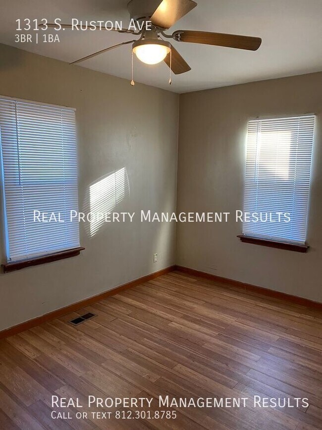 Building Photo - 1313 S Ruston Ave