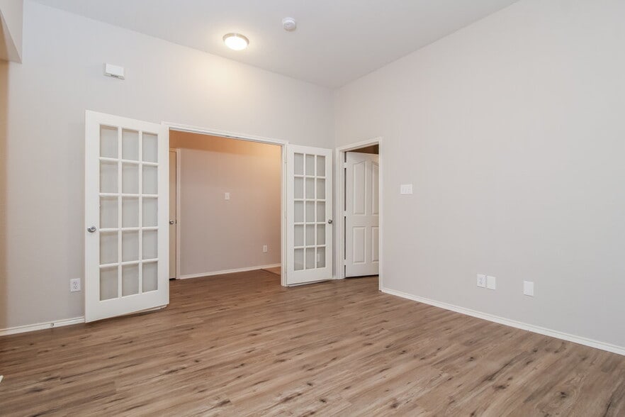 Building Photo - 1820 Marlin Dr