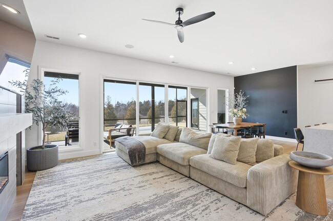 Building Photo - 1301 Haxby Ct