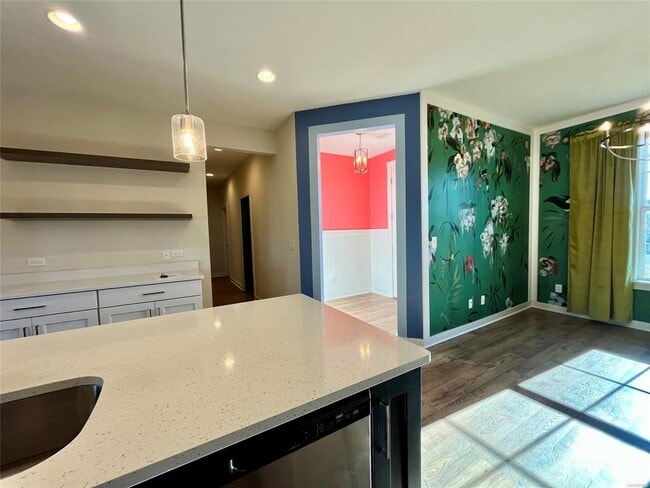 Building Photo - 876 Hedgefield Way