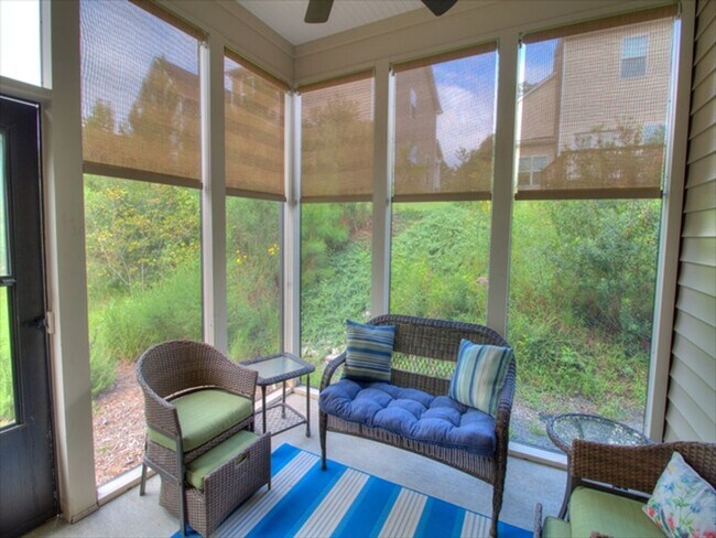 Building Photo - Charming 4-Bed, 3-Bath Home for Rent in Ru...