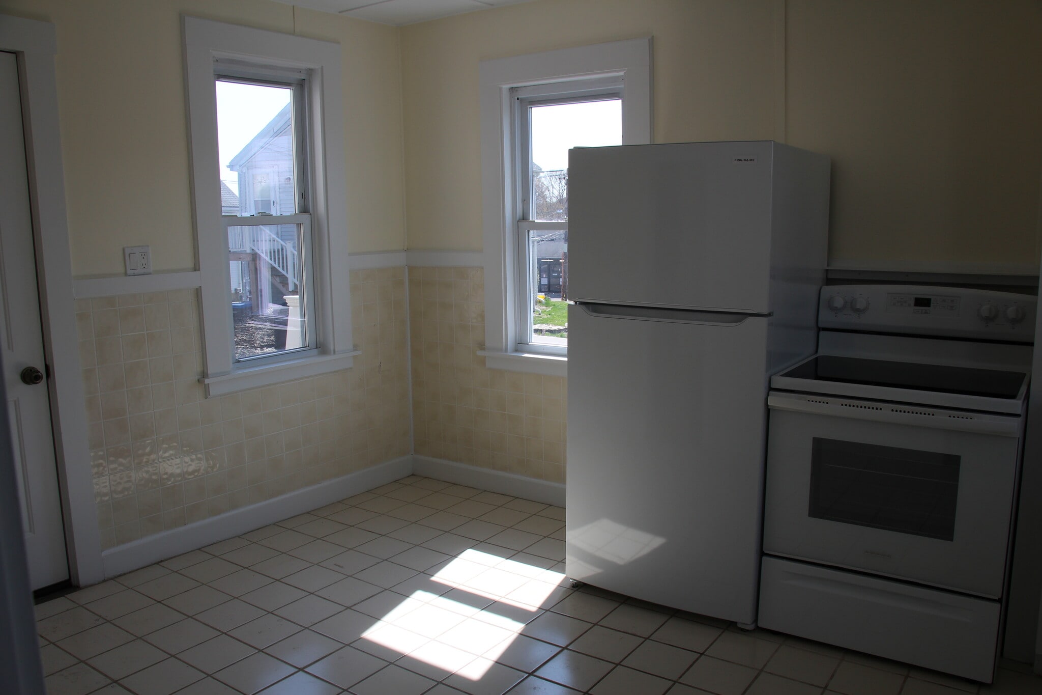 Eat in Kitchen - 5 Allen Ct