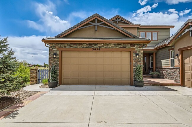 Building Photo - Luxury Living with Front Range Views, Hot ...