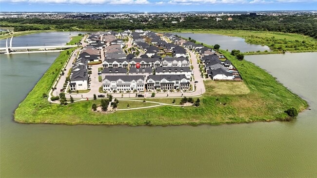 Building Photo - 3719 Sailing View Blvd