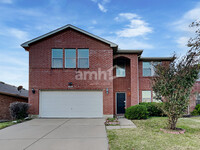 Building Photo - 631 Almandora Dr