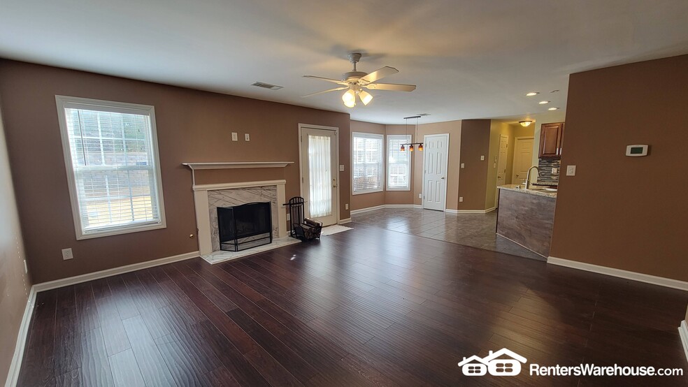 Building Photo - 1165 Amhearst Oaks Dr