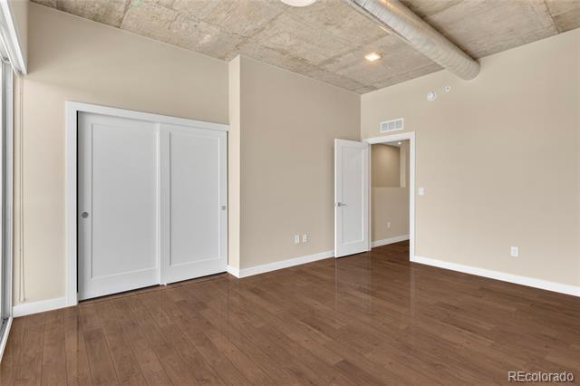 Building Photo - 1515 Julian St