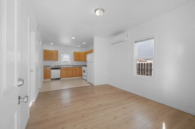 Building Photo - Cute one bedroom house in Fallon $1200 a month