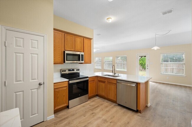 Building Photo - 600 Dover Park Trail