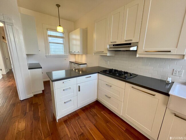 Building Photo - 231 San Jose Avenue