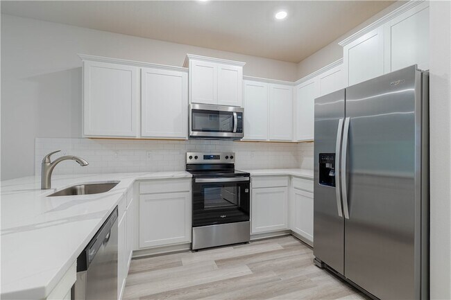 Building Photo - 8959 Orchid Reserve Cir