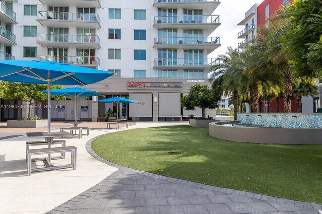 Building Photo - 7661 NW 107th Ave