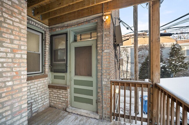 Building Photo - 2611 N Dayton St