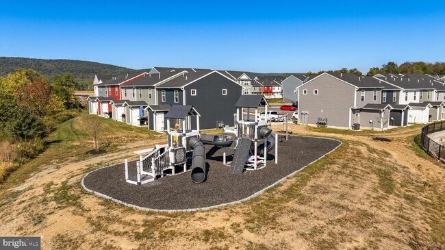 Building Photo - 2931 Ashwood Ln