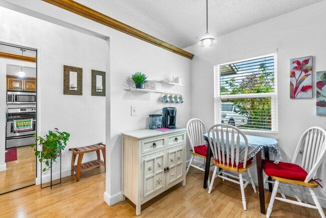 Building Photo - 18855 Candlewick Dr