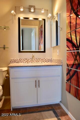 Building Photo - 1701 E Colter St