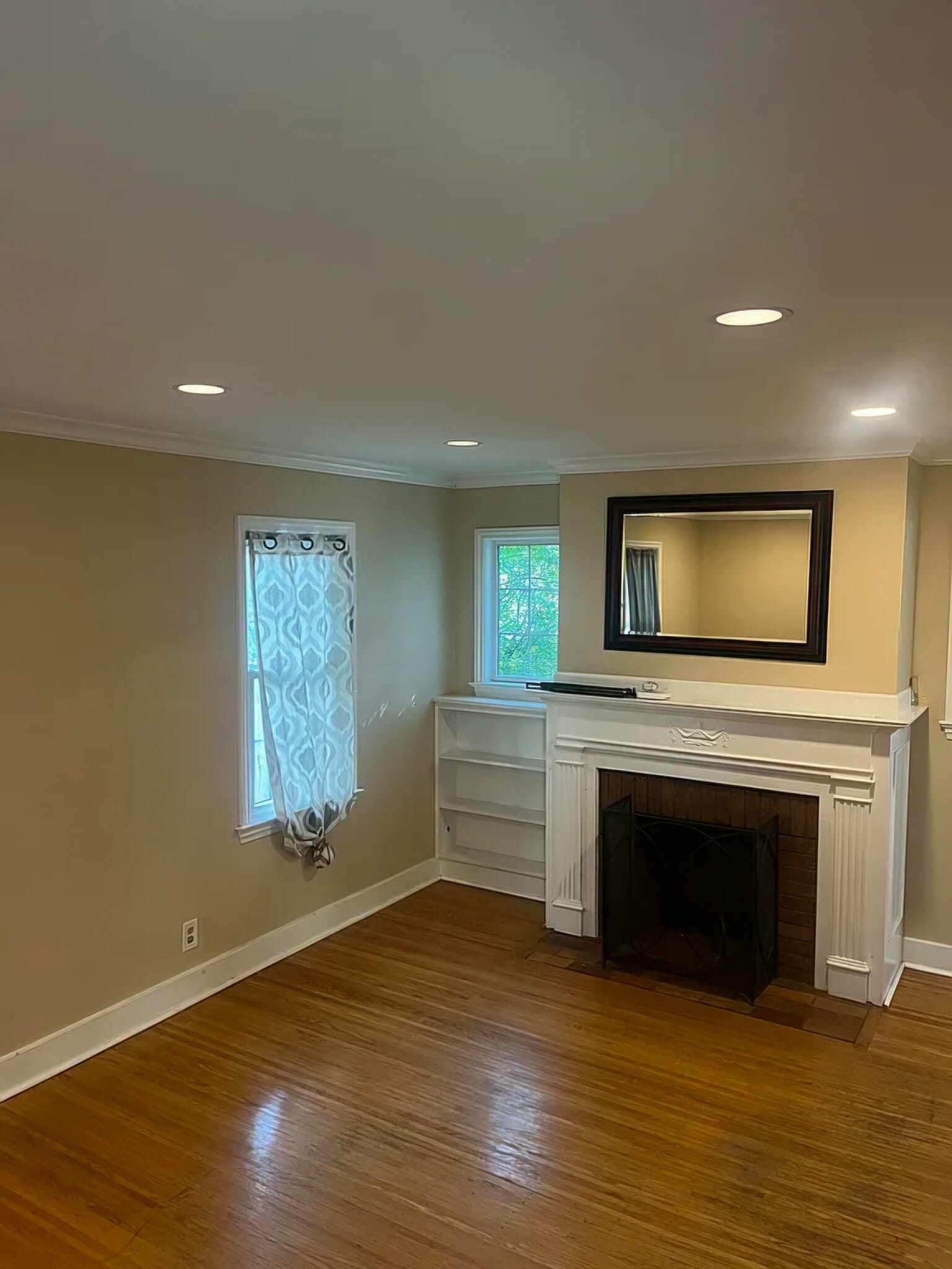 Building Photo - 86 Southview Ter