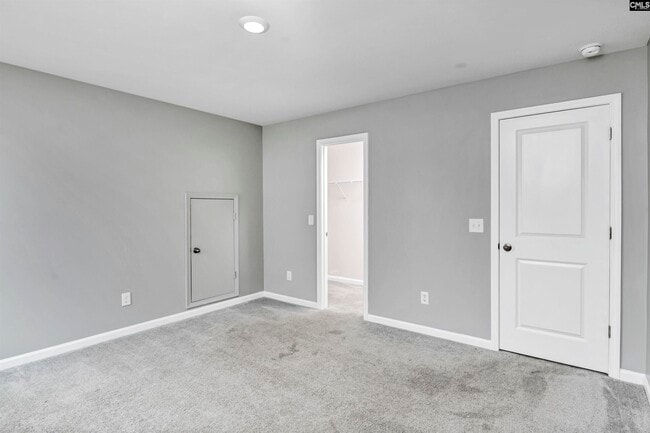 Building Photo - 414 Tulip Way