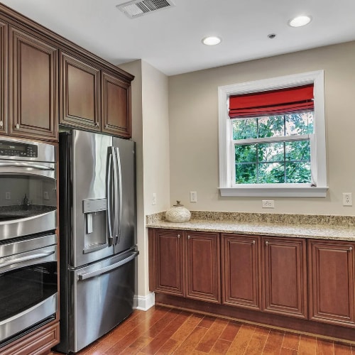 Building Photo - 10400 Rosegate Ct