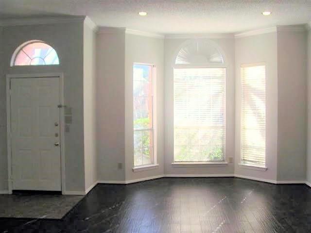 Building Photo - 1401 Auburn Pl