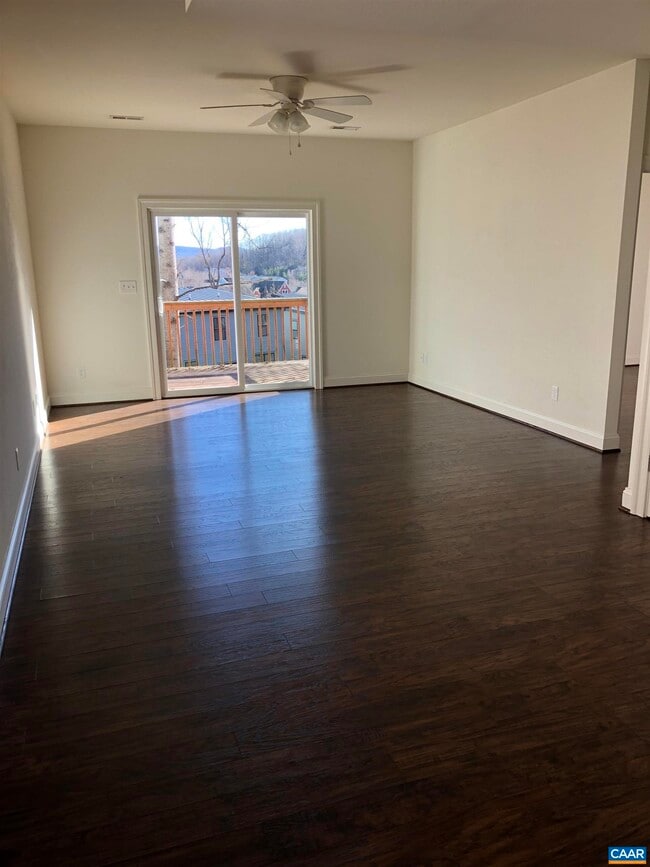 Building Photo - 204 Stribling Ave