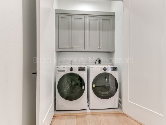 Building Photo - 821 NW 8th St