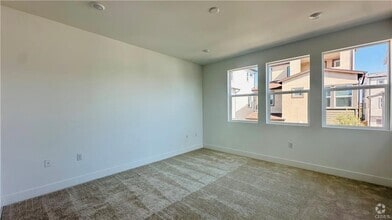 Building Photo - 454 Lobata
